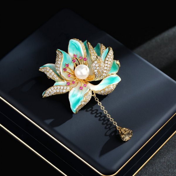 Senior Sense Elegant Temperament Enamel Painted Dripping Oil Lotus Brooch